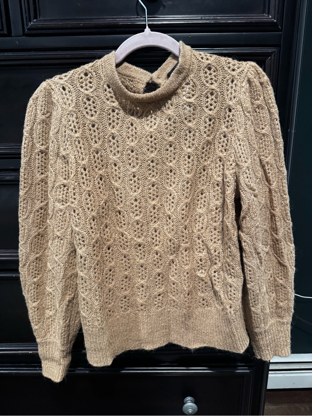 Cozy Cable Knit crewneck puff sleeve Sweater - Tan